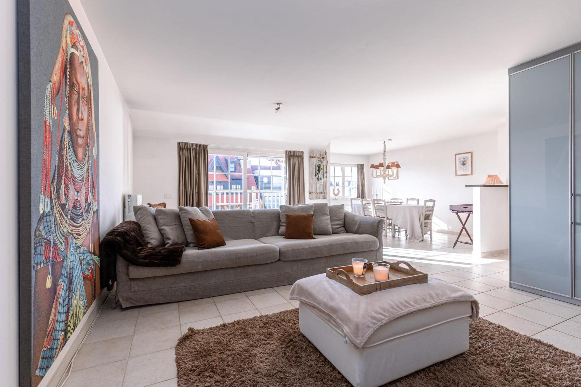 Charming Spacious Duplex Apt With Private Parking In Knokke Apartment ภายนอก รูปภาพ