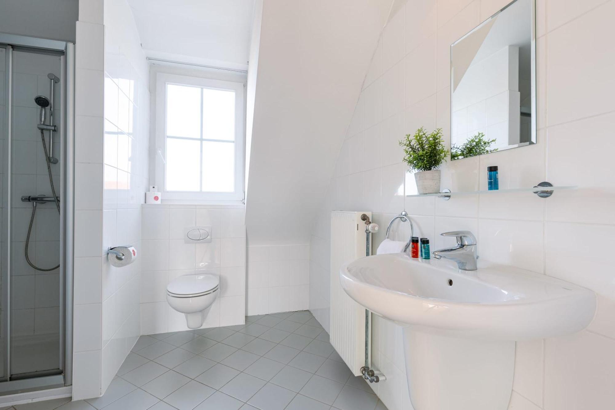 Charming Spacious Duplex Apt With Private Parking In Knokke Apartment ภายนอก รูปภาพ