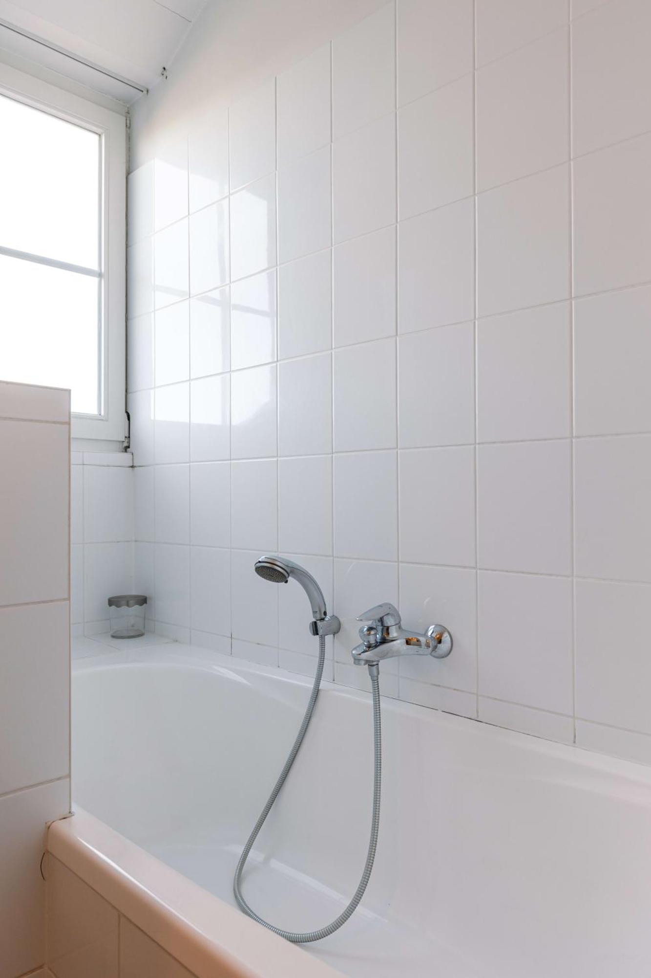 Charming Spacious Duplex Apt With Private Parking In Knokke Apartment ภายนอก รูปภาพ
